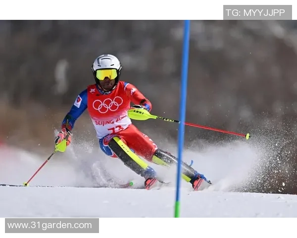 中国选手时隔十年重返高山滑雪世界杯决赛书写历史新篇章 中国选手时隔十年重返高山滑雪世界杯决赛书写历史新篇章